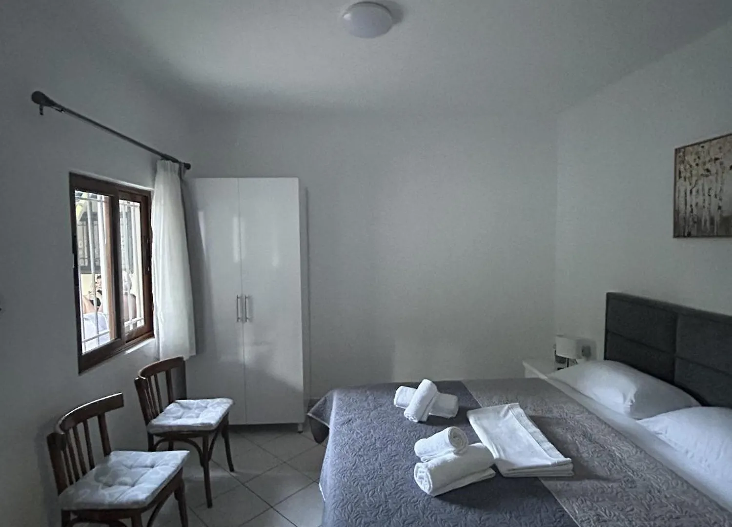 Apartment Annas Home Borsh